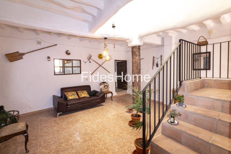 Foto e001c4a9-561b-4afa-aa23-3598c3ee86bc. Casa adossada a calle santisima trinidad 5 a Pinar (El)