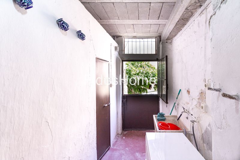 Foto e69d855c-9138-46e7-ae07-3c5219ae2488. Casa adossada a calle santisima trinidad 5 a Pinar (El)