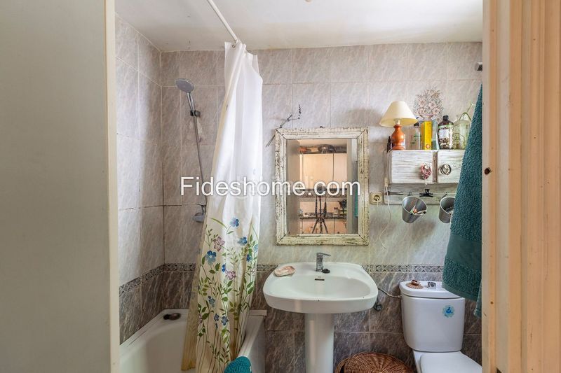Foto f8431369-c0db-41ff-ad26-ab3d84beb014. Country house in avenida 28 de febrero 8 in Valle (El)