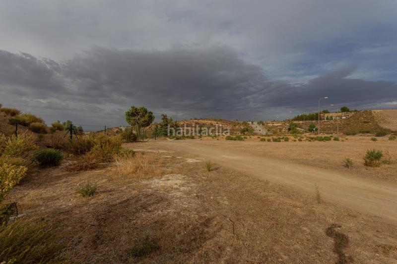 Foto fef0f04b-6671-44ab-8145-267d0a887657. Terreno residencial solar en Otura