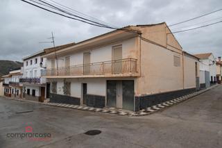 Casa  Calle ancha de la virgen. Tu hogar te espera en la localidad de jayena
