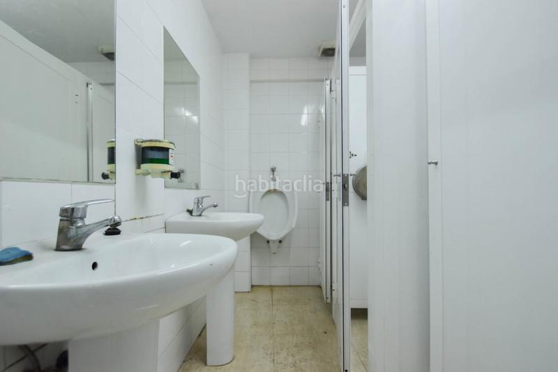 Foto d4a0fc81-34f4-4160-9c8a-59401f168ee0. Fabrikhalle in Rosaleda - Juventud Granada