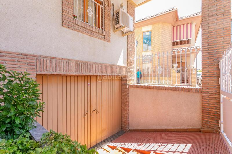 Foto 63df0a19-6dd2-4f96-a7bf-e3b53a230b2d. Masía oportunidad única! amplia vivienda en Peligros