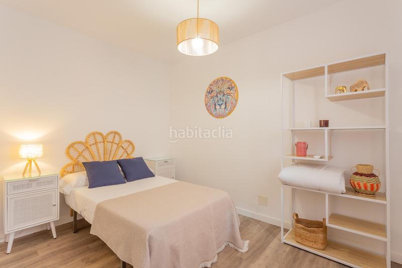 Foto b380db6a-6707-40da-8476-949dbdb2773c. Pis amb calefacció aparcament a San Ildefonso Granada