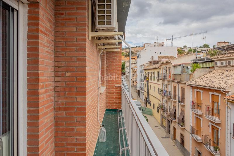 Foto fdd5c7fb-7fd6-47b1-93c9-fec3d32ef44e. Pis amb calefacció aparcament a San Ildefonso Granada