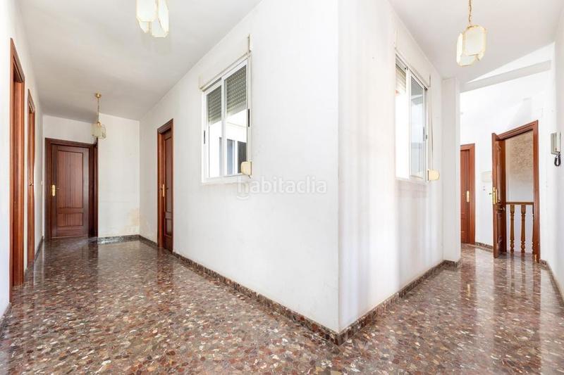 Foto e17505ec-8ba7-412c-b327-465336aef425. Casa a Ayuntamiento Alhendín