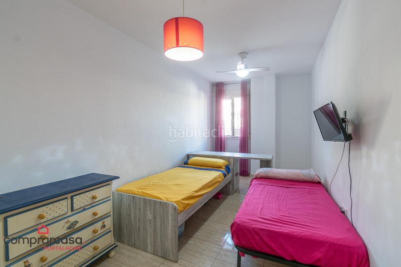 Foto 074051de-8494-4220-b757-f8270b799be0. Piso amplio piso en el centro de hijar con garaje y trastero en Gabias (Las)