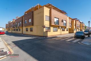 Pis a Híjar. Amplio piso en el centro de hijar  con garaje y trastero.