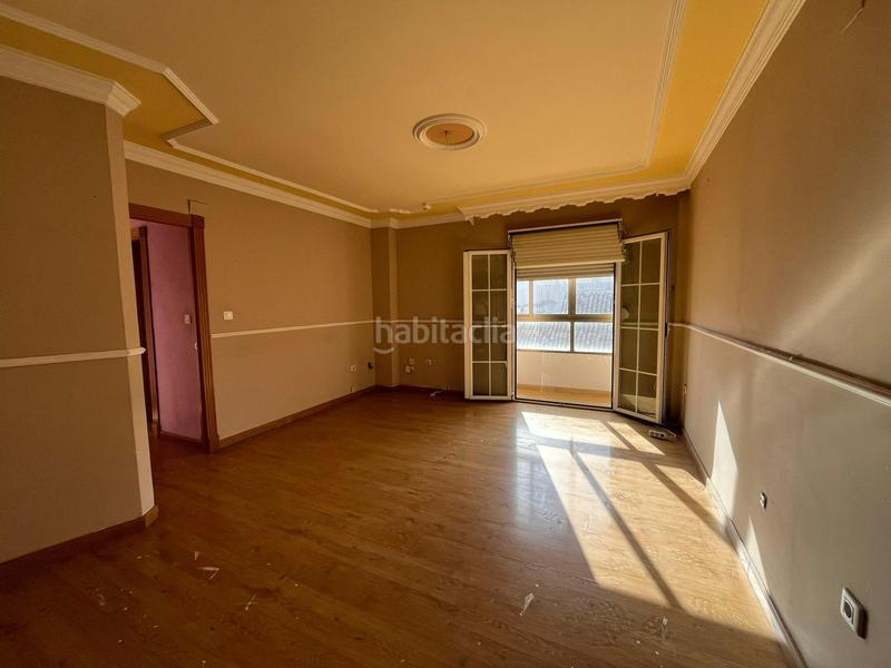 Foto d2d9772d-2d95-4550-898c-bb377c77429e. Etagenwohnung in calle pablo iglesias 2 in La Zubia Ciudad Zubia (La)