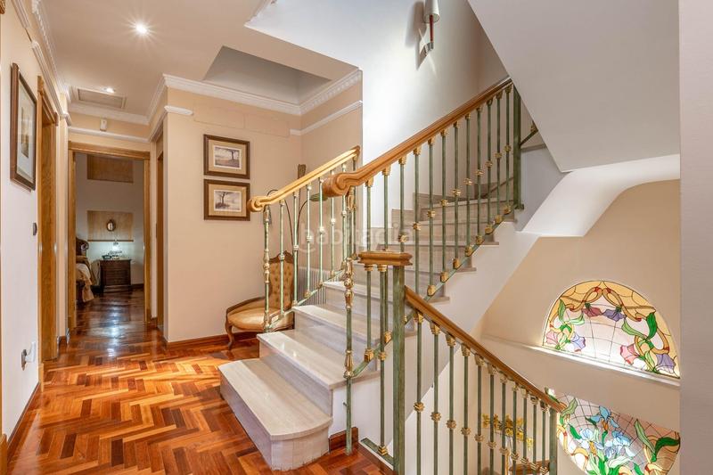 Foto 2009b70c-15c3-4ae8-bf90-84da5093c6bd. Casa a calle castoreño 7 a Joaquina Eguaras Granada