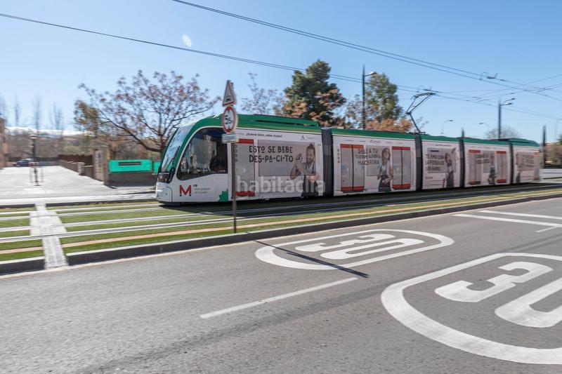 Foto 25007b69-8679-4654-9b6c-42546f233f32. Casa a calle castoreño 7 a Joaquina Eguaras Granada