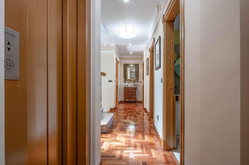 Foto 4b017388-5eef-47fa-9148-b2e43f9477dc. Casa a calle castoreño 7 a Joaquina Eguaras Granada