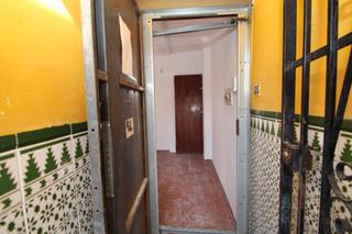 Appartement à San Cayetano. Piso en venta en churriana de la vega  excelente ubicación y ter