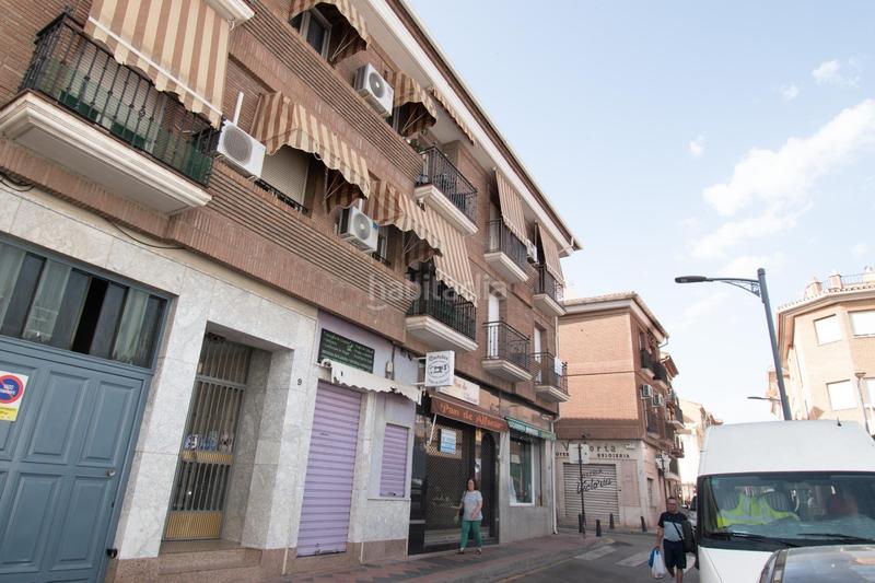 Foto cc804f30-a373-47df-bed6-9866ee84412e. Etagenwohnung mit heizung parking in Las Tres Cruces Armilla