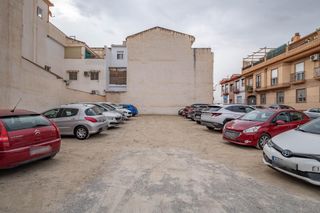 Terreny residencial a Paseo de frascuelo. Solar esquiniero en churriana de la vega