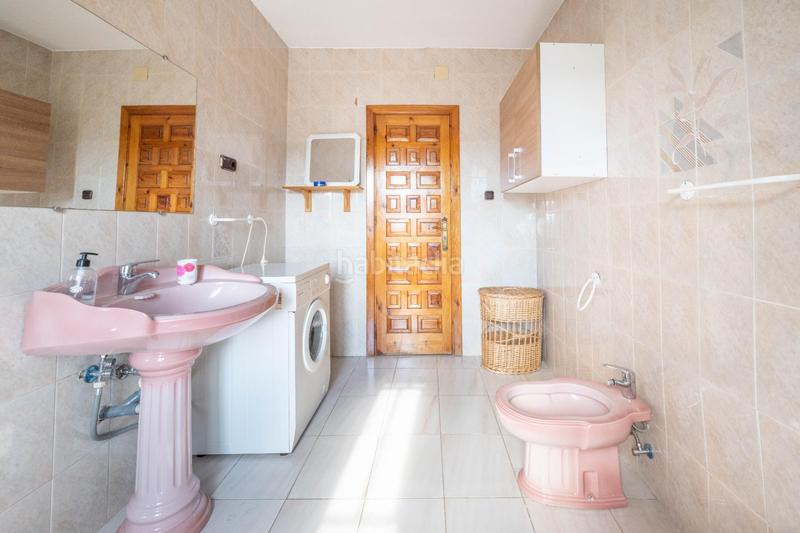 Foto 05ad9dcc-ebd9-4c45-ae4d-933c39810c93. Xalet amb aparcament a Alfacar