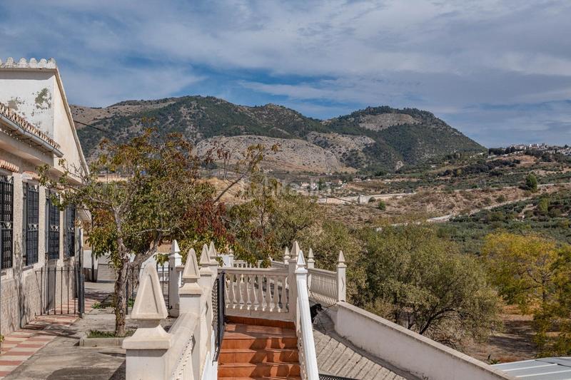 Foto 1ee34a9e-4dc9-4164-9938-41c139dc2bae. Xalet amb aparcament a Alfacar