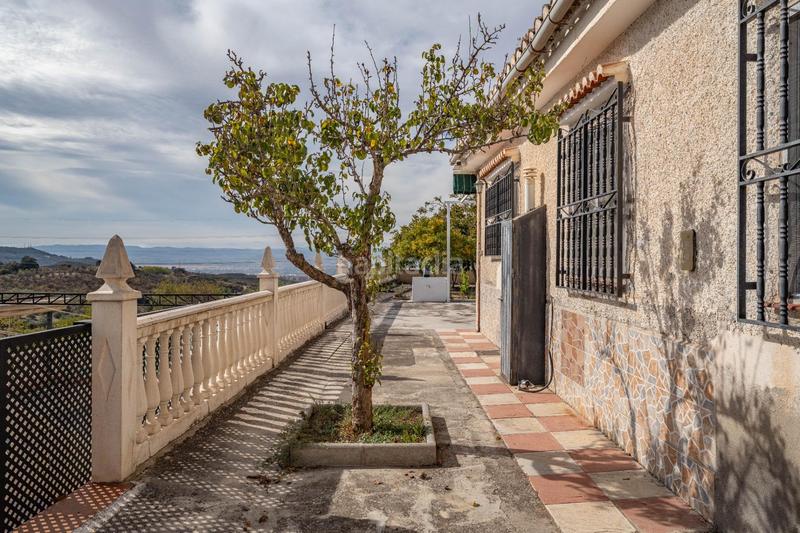 Foto 41d71181-b129-423e-85a7-c7506feb61a4. Xalet amb aparcament a Alfacar