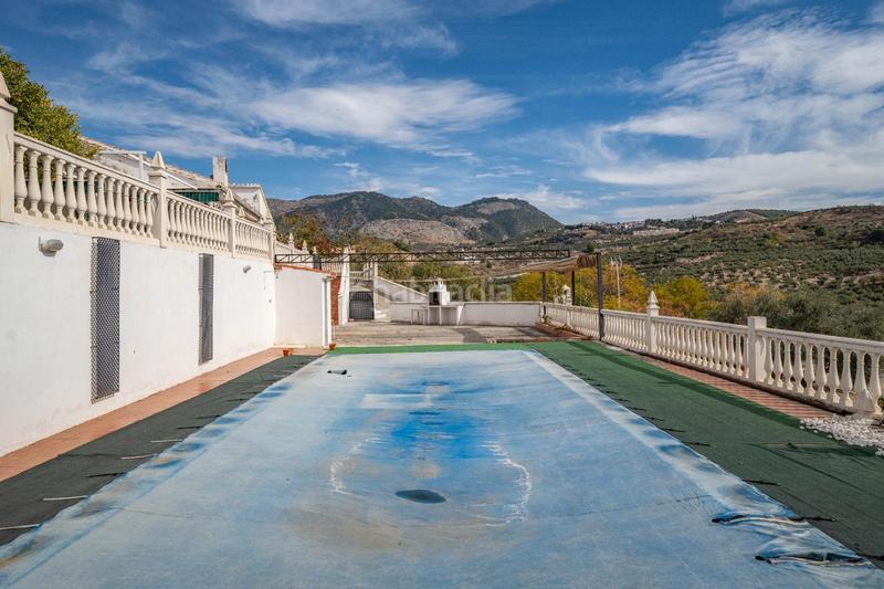 Foto 75a3a142-6ff7-4478-8f2e-990def7688f7. Xalet amb aparcament a Alfacar