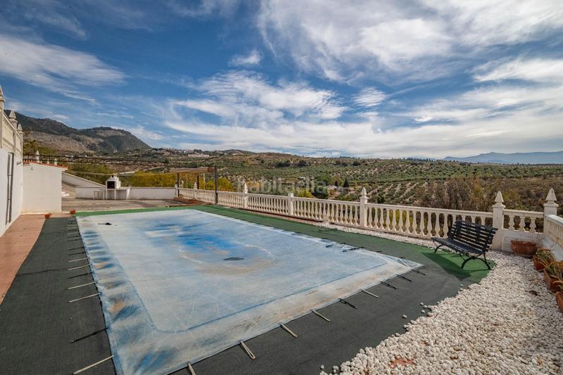 Foto b3d07385-e2dc-45f9-884c-6d4133dba642. Xalet amb aparcament a Alfacar