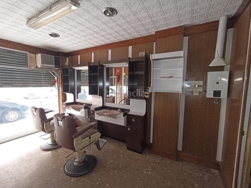 Foto 604f23ac-10c5-4c39-b364-c9d818feb7df. Locale commerciale in Barrio de Zaidín Granada