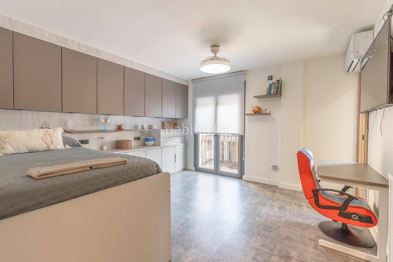 Foto 41c86371-e1a8-480b-b644-e08f61a40a39. Casa aparellada amb aparcament a Santa Fe