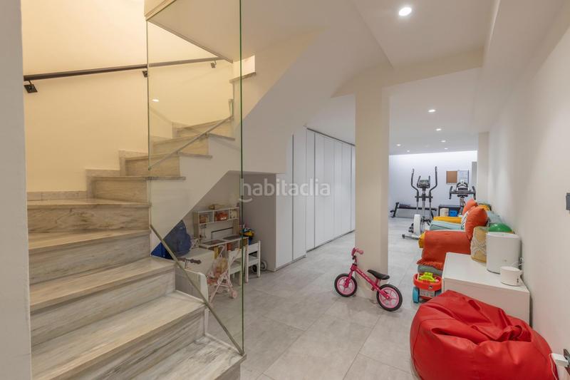 Foto 729b2632-fd2d-4592-8934-42467cdd4611. Casa aparellada amb aparcament a Santa Fe