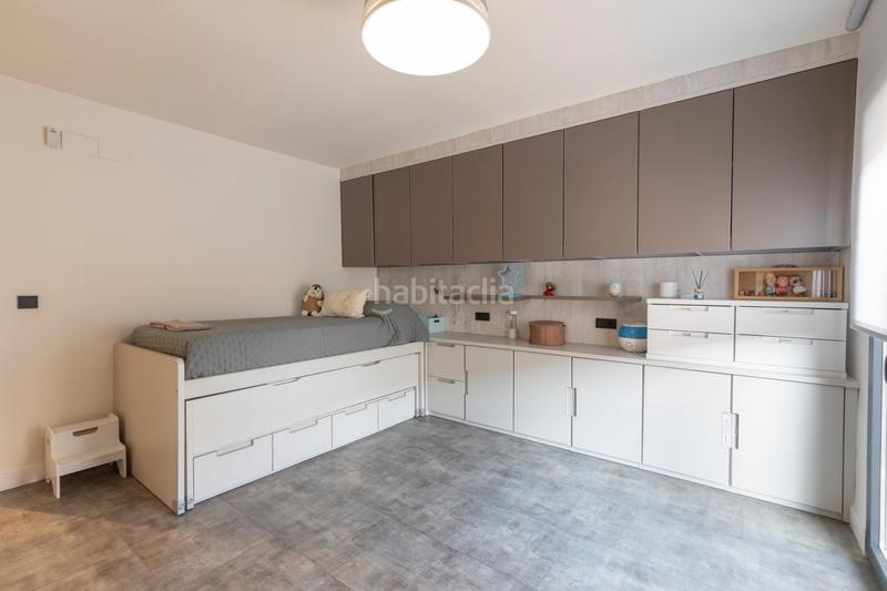 Foto 901895b7-eea1-4d5a-8503-fbb5d8c5d698. Casa aparellada amb aparcament a Santa Fe