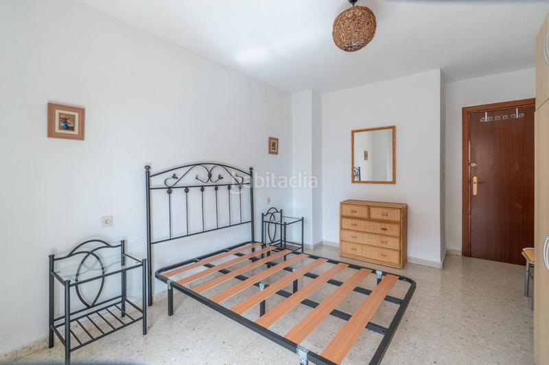 Foto 5f4c8155-0d83-495e-a4eb-1be0fc3f691a. Flat with parking in Barrio de Zaidín Granada