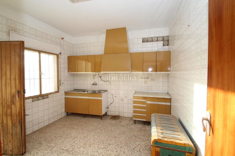 Foto 6e52b000-56fe-4906-8df9-666542f42677. House in calle pablo picasso 32 in Cúllar Vega