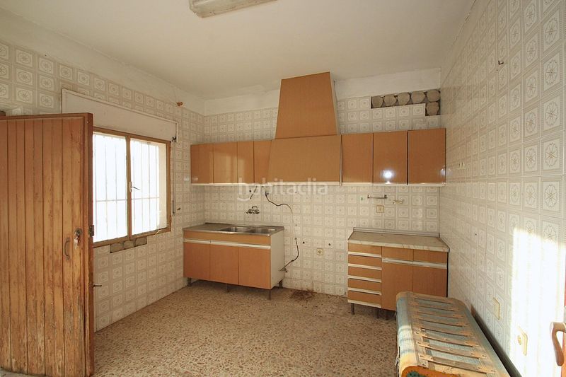 Foto a8deb048-7a25-4778-9e41-06310b6b5564. House in calle pablo picasso 32 in Cúllar Vega