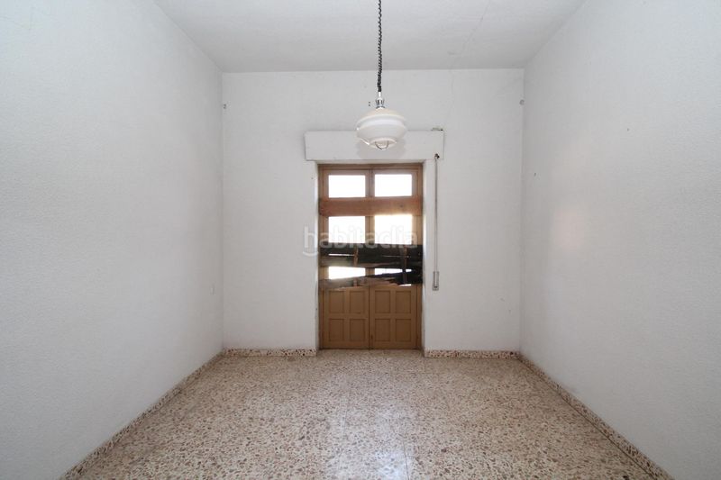 Foto adad3d24-9f9c-4689-aff7-c1637f9e9fa3. House in calle pablo picasso 32 in Cúllar Vega