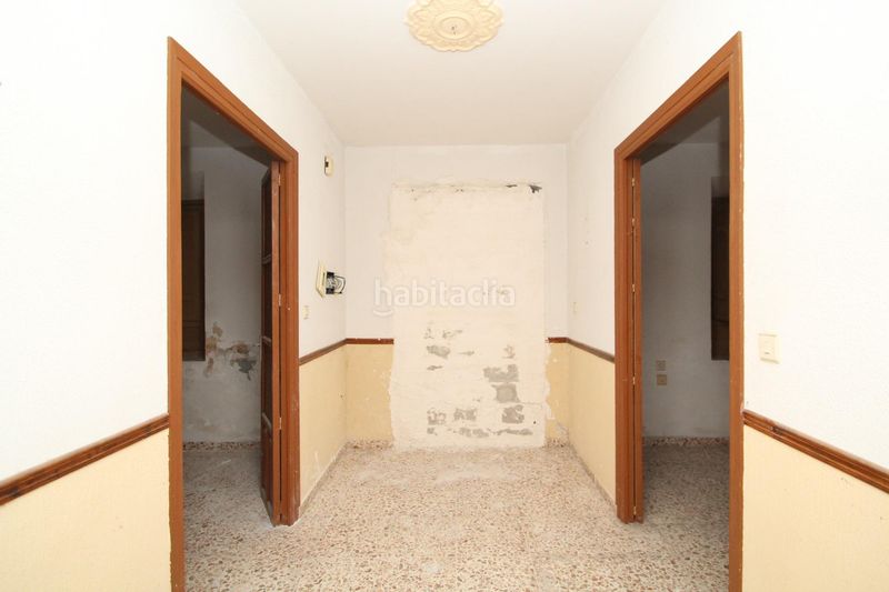 Foto dcc92f20-c1f7-4e2d-8230-3b1fe269c7ae. House in calle pablo picasso 32 in Cúllar Vega