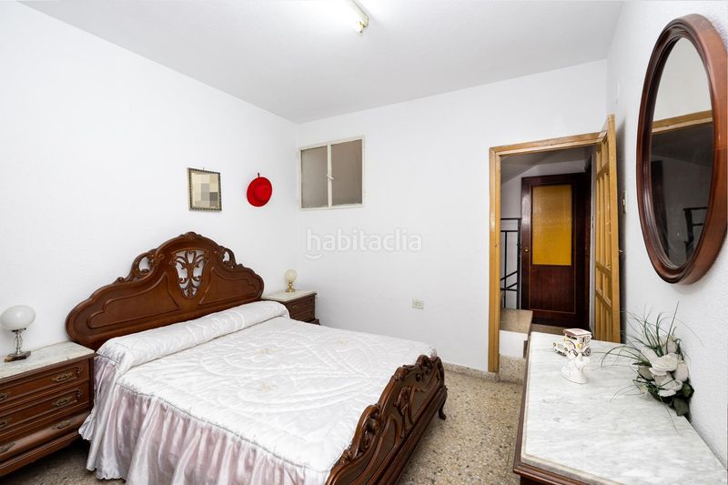 Foto dfececf3-1378-47c4-82ff-1b087750973d. Casa amb aparcament a San Ildefonso Granada