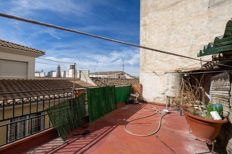 Foto f5365668-0b52-4044-bdff-60d4ce06cd2c. Casa amb aparcament a San Ildefonso Granada