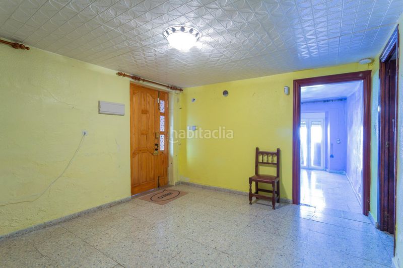 Foto a0078c9b-ddfe-4b7a-b76b-e7b8b3ce12f6. Masia a Escúzar