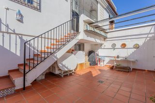 Casa a schiera  Calle del río genil. Casa en venta en cúllar vega  amplia, bien ubicada y con garaje