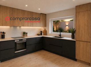 Casa adossada a Avenida Avenida Vega