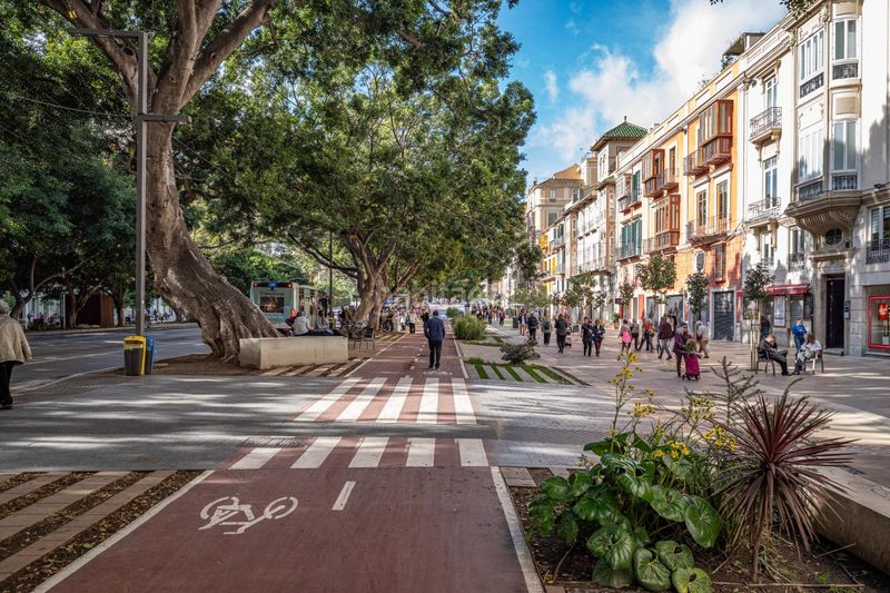 Foto 20b281a9-e859-47b1-a77c-2bc284f18ab9. Pis amb aparcament a Centro Histórico Málaga