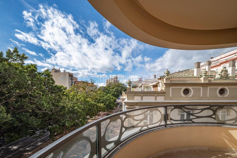 Foto ae7bd537-14db-436b-8d41-fb00ef9e5077. Pis amb aparcament a Centro Histórico Málaga