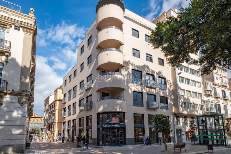 Foto aef67c49-53b7-4810-ba76-c9312c248625. Pis amb aparcament a Centro Histórico Málaga