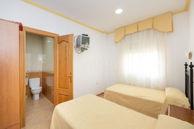 Foto 7c971209-d6cc-425d-8a38-21ea5abe839a. Edifici a Alamedilla