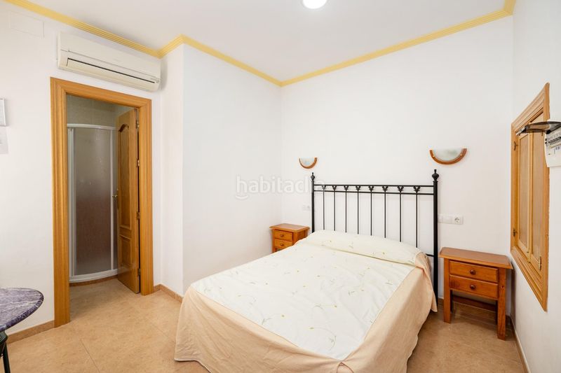 Foto c26bc459-d81b-41a7-8c6c-6e8c92d11505. Edifici a Alamedilla