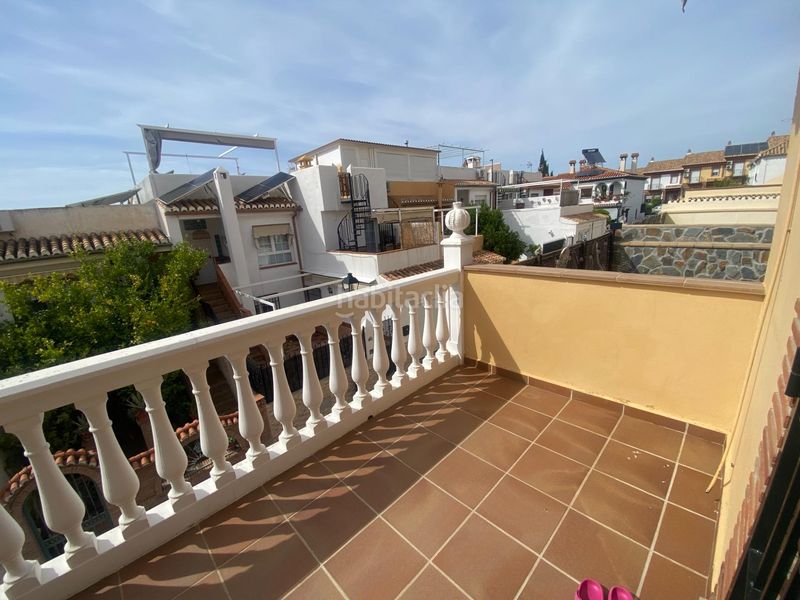 Foto a595e01a-fee1-4135-ab0a-c278c7e16175. Casa adossada amb calefacció aparcament a Cájar