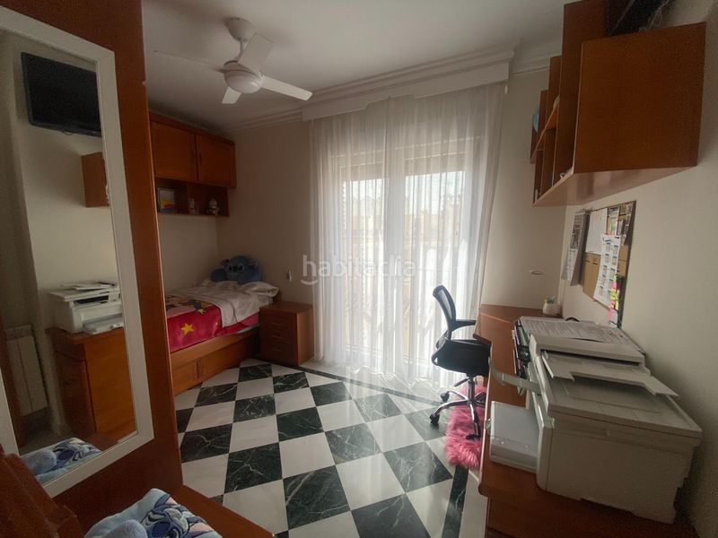 Foto e1a60f6d-2f85-42d2-ac7a-6716e3a3f610. Casa adossada amb calefacció aparcament a Cájar