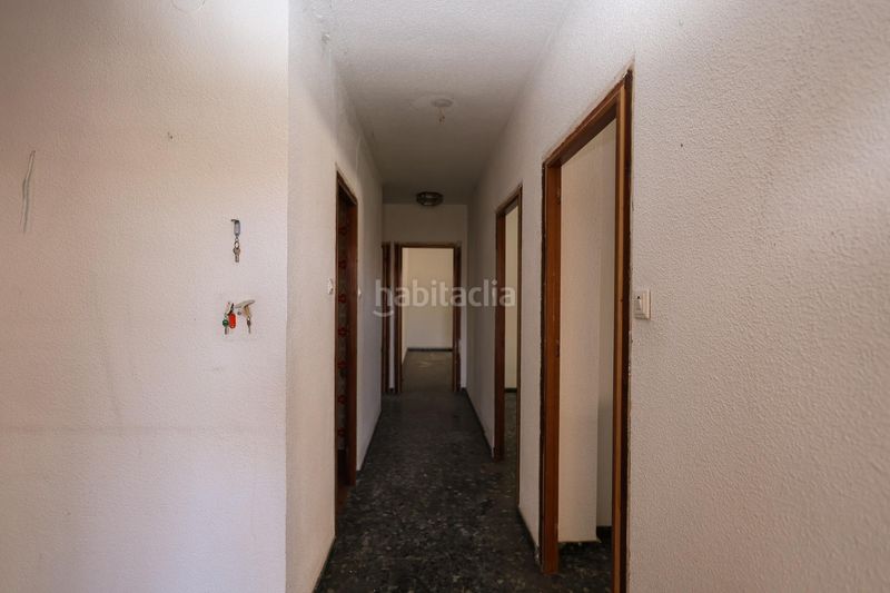Foto f3a60cea-d098-4510-bdbc-2e8f506108f8. Xalet amb aparcament a Íllora