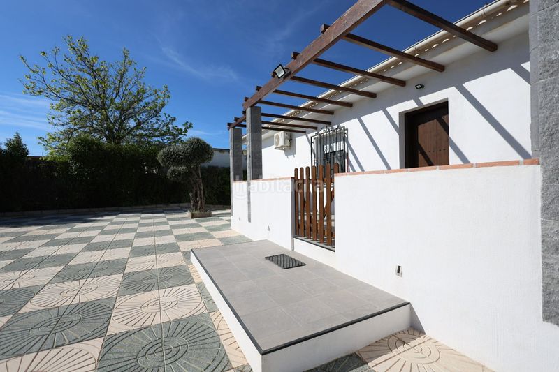 Foto 087b7d86-4983-44a0-b199-d74418dba6a5. Casa amb aparcament a Moraleda de Zafayona