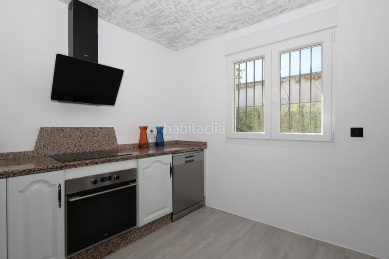 Foto 331b34e6-5db1-4418-b806-fb6ba0e8caba. Casa amb aparcament a Moraleda de Zafayona