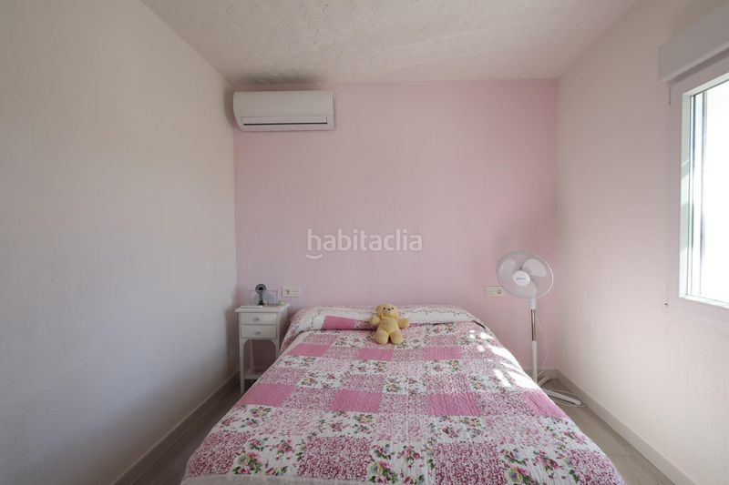 Foto 6a8fd4f6-ccb9-41c9-8a5b-55a61309fdff. Casa amb aparcament a Moraleda de Zafayona