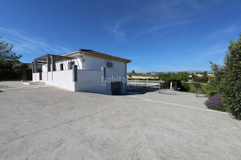 Foto 9cba18ae-6e89-4663-8981-25446b872595. Casa amb aparcament a Moraleda de Zafayona